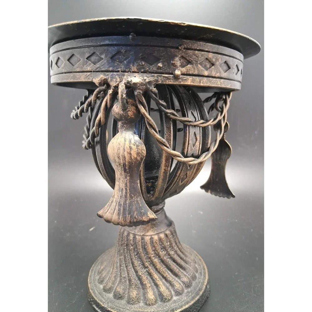 Vintage Cast Ornate Heavy Metal Candle Stand‎